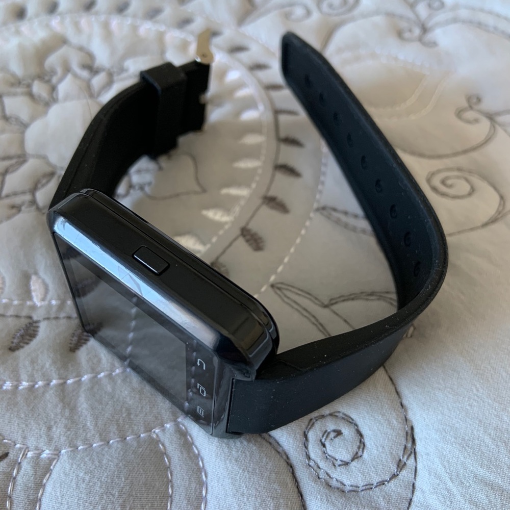 SMART WATCH - Picture 3 of 3